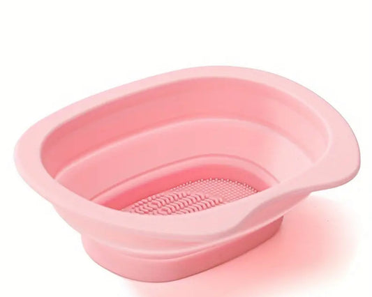 Bucket brush cleaner