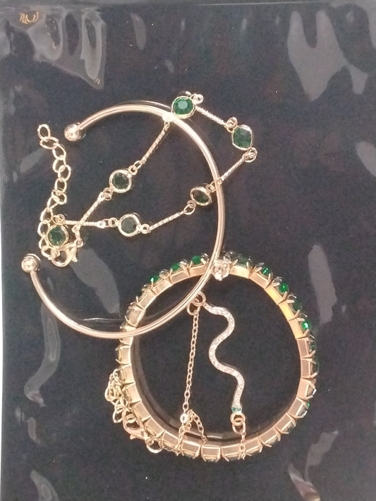 4 Piece Green and Gold Bracelet Set