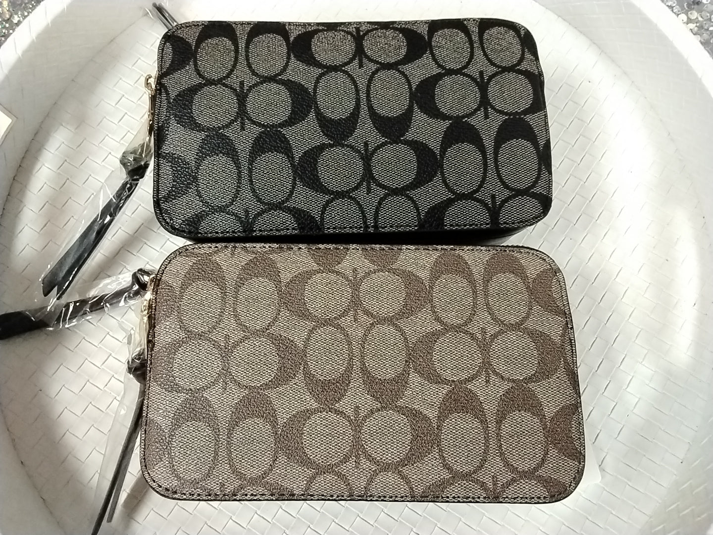 Crossbody 1026
