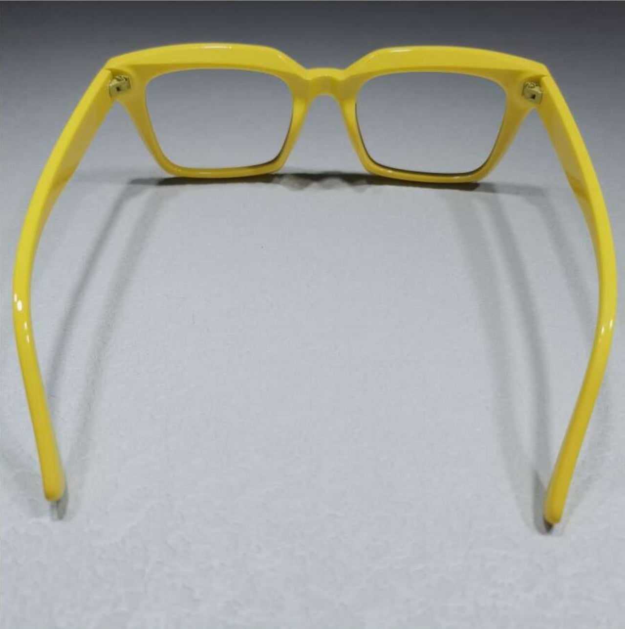 HENRY’S Glasses