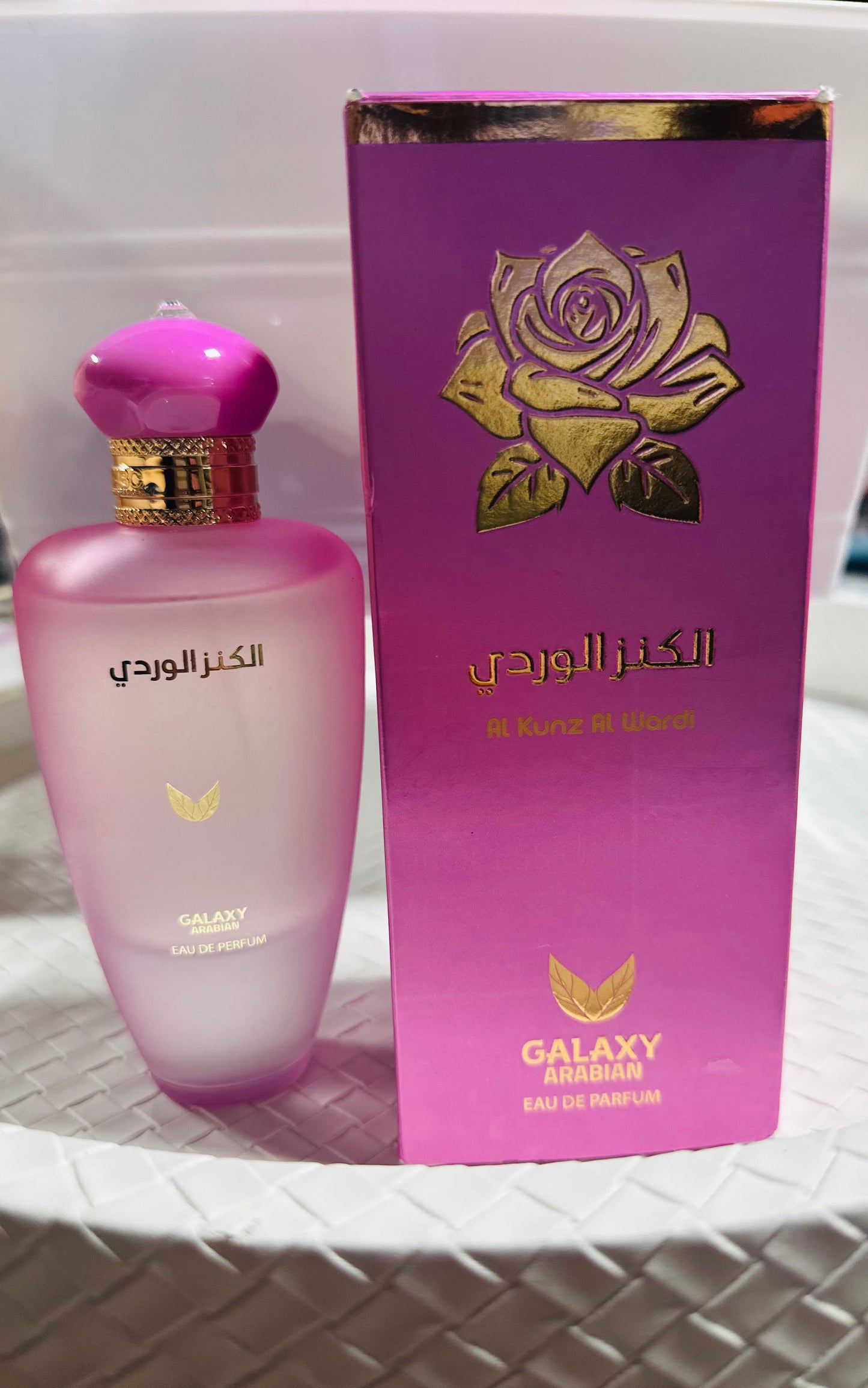 Galaxy Arabian Al Wardi (Pink)