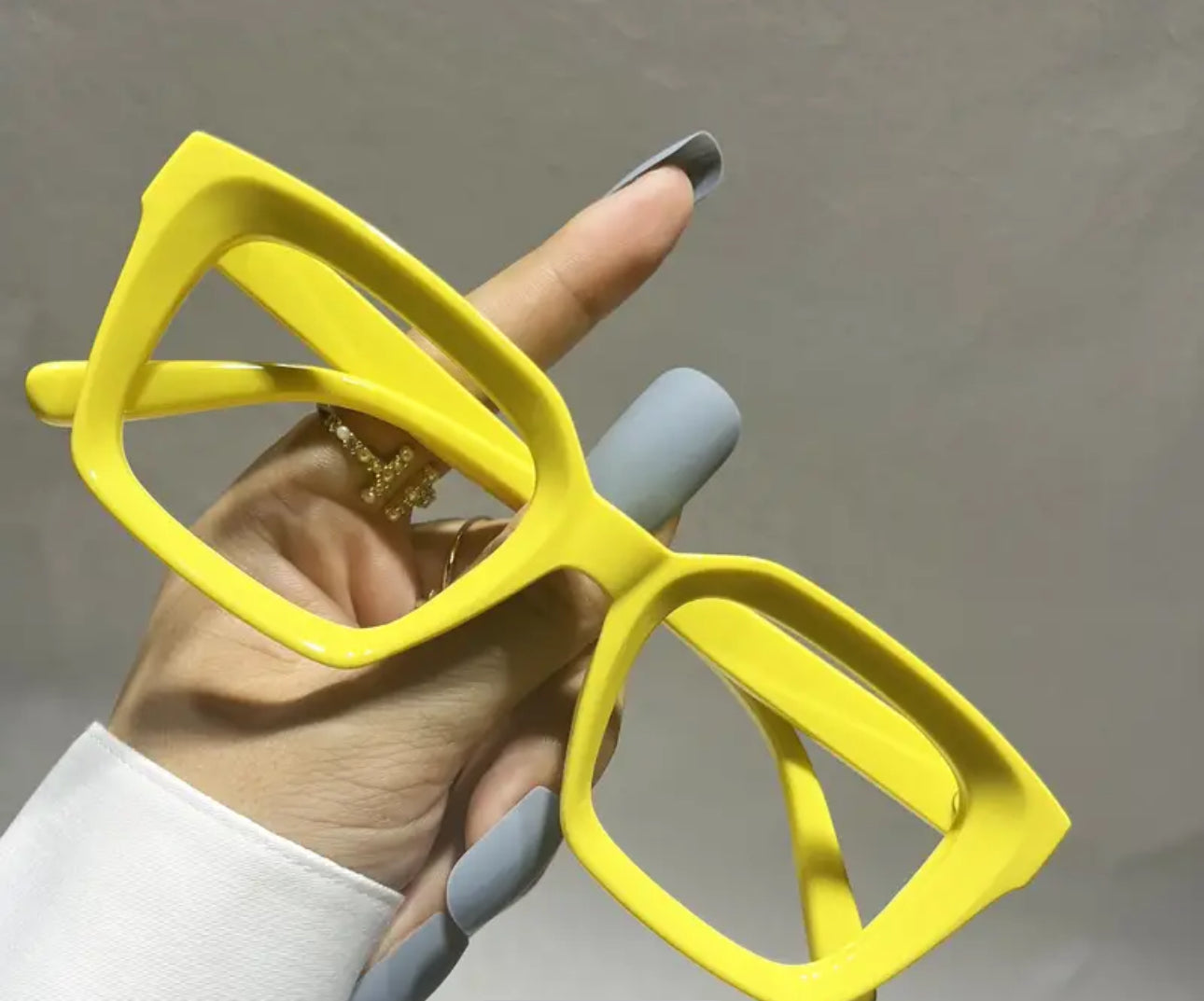 HENRY’S Glasses