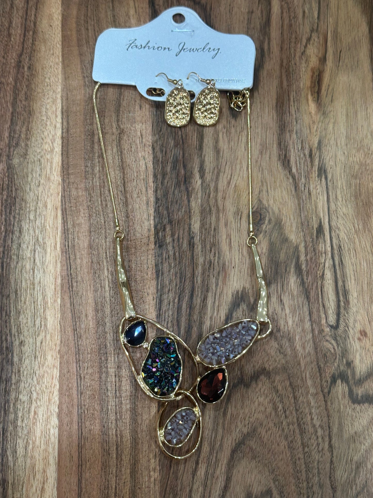 Crystal Shells Necklace