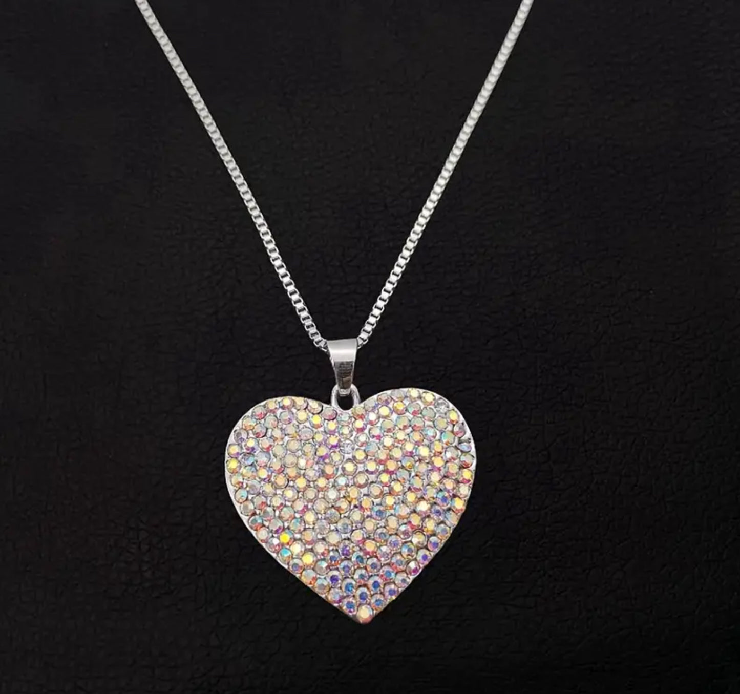Long Chain Elegant Rhinestone Heart Pendant Necklace
