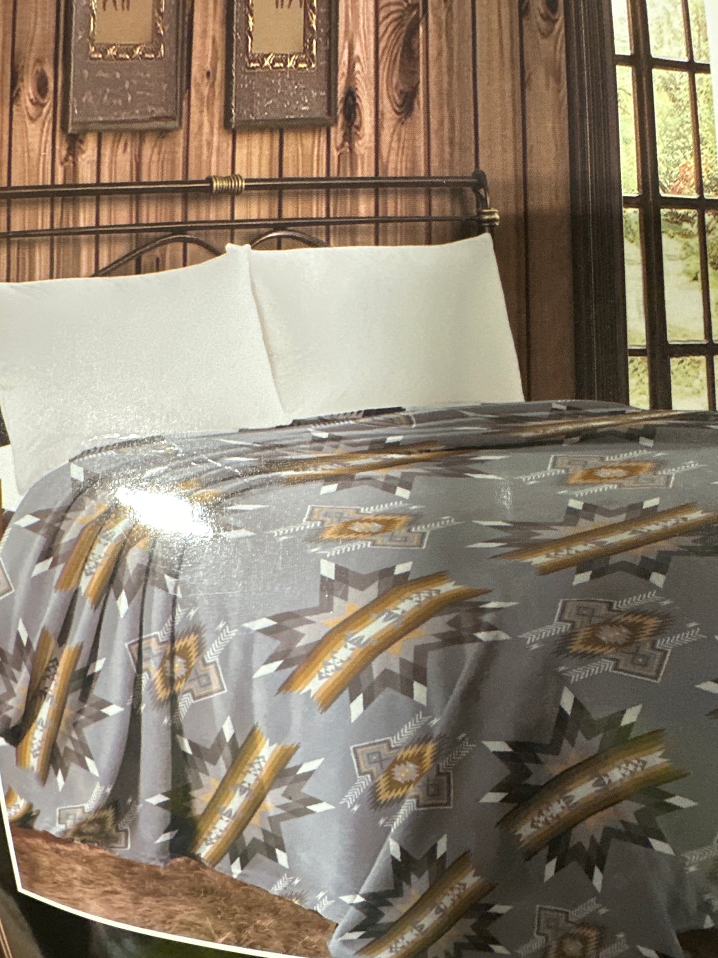 Gray and brown star THIN THROW