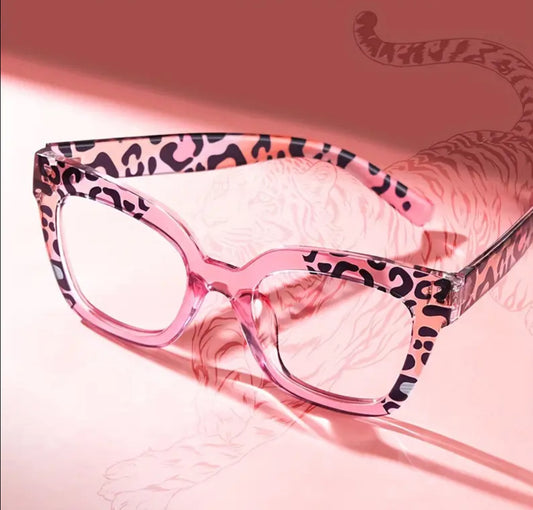 Chic Leopard Print Glasses