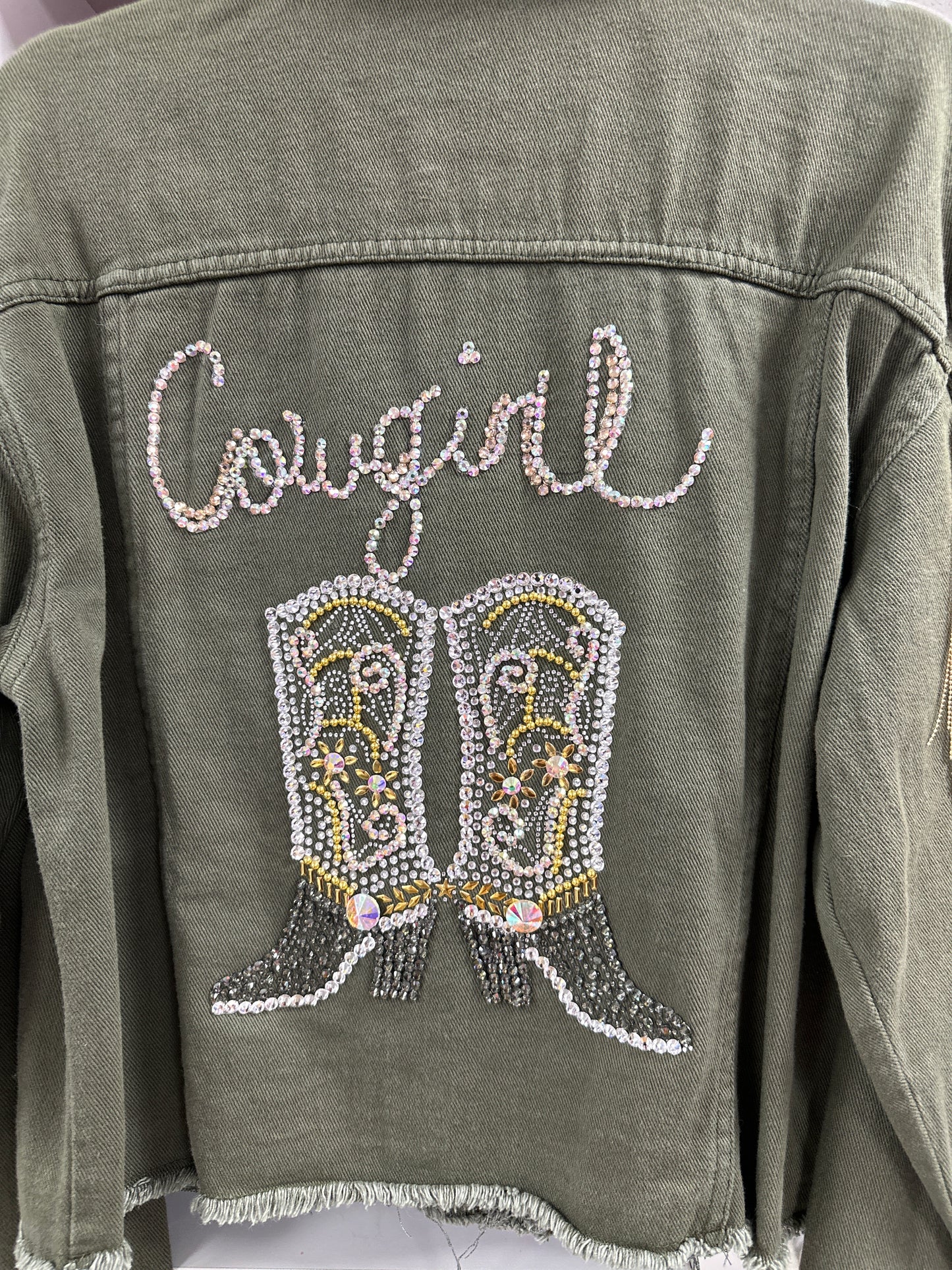 ARRIBAGE COWGIRL