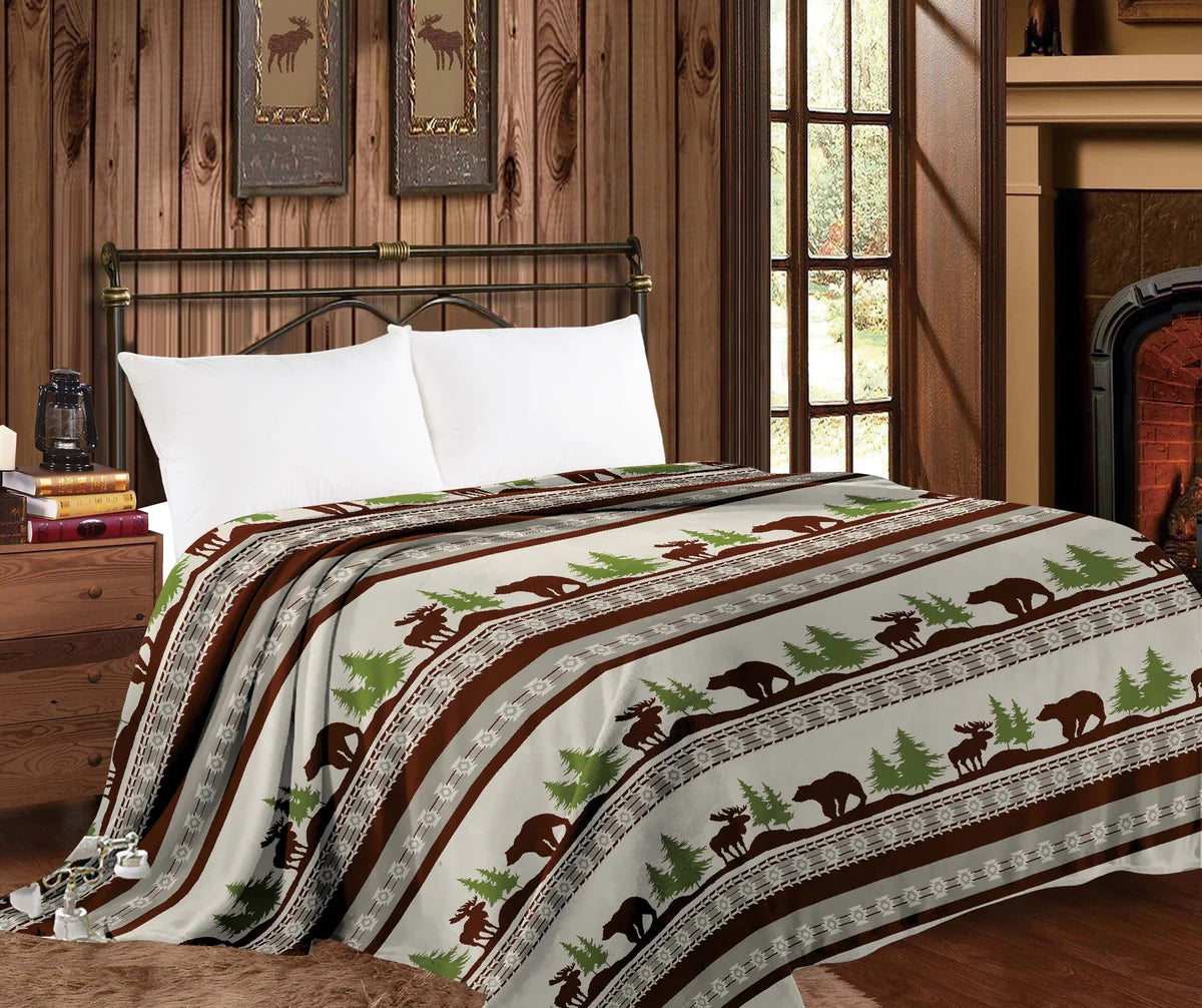 THIN THROW BLANKET - BEAR FOREST