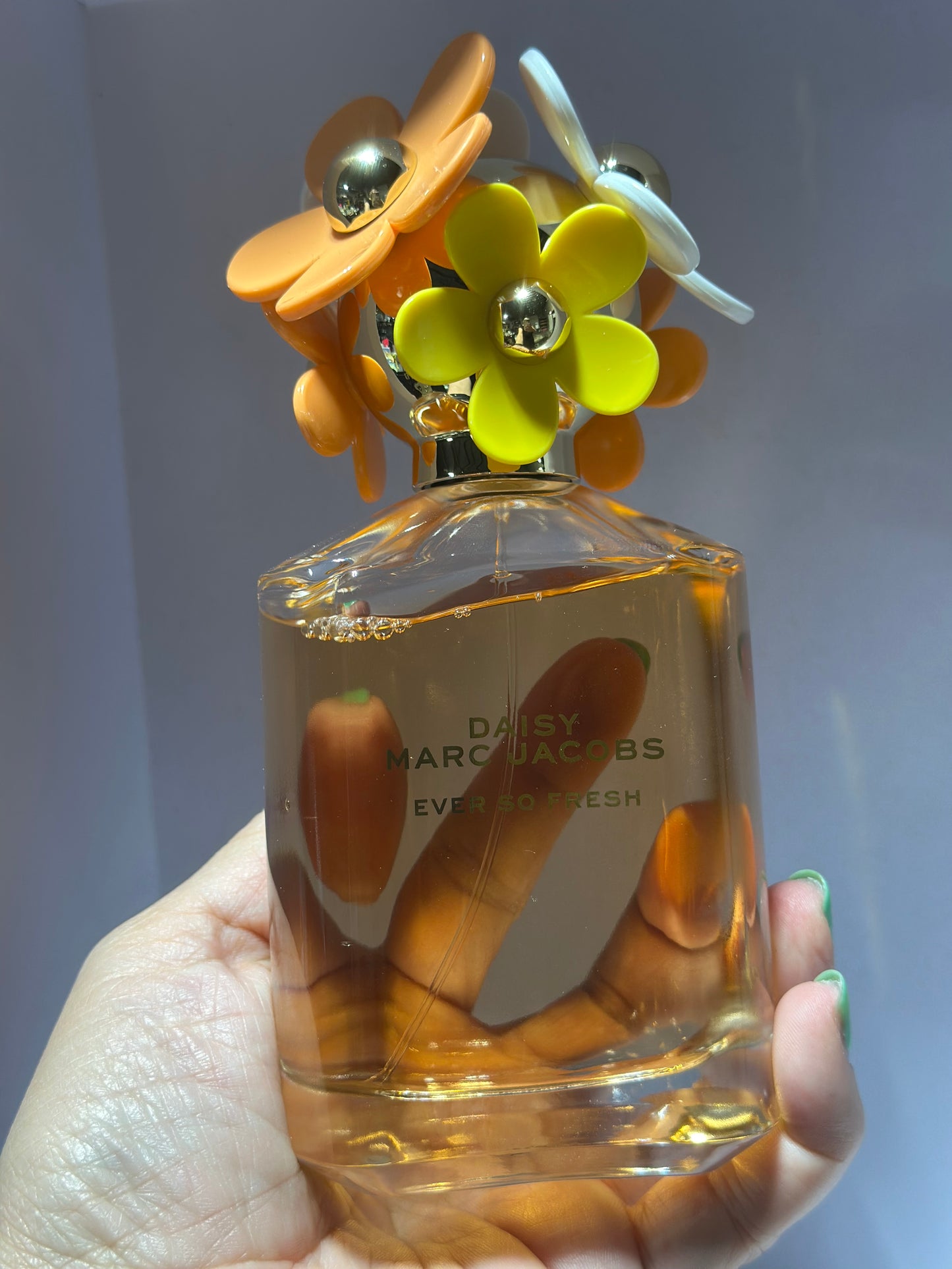 Daisy Mark Jacobs ever so fresh perfume