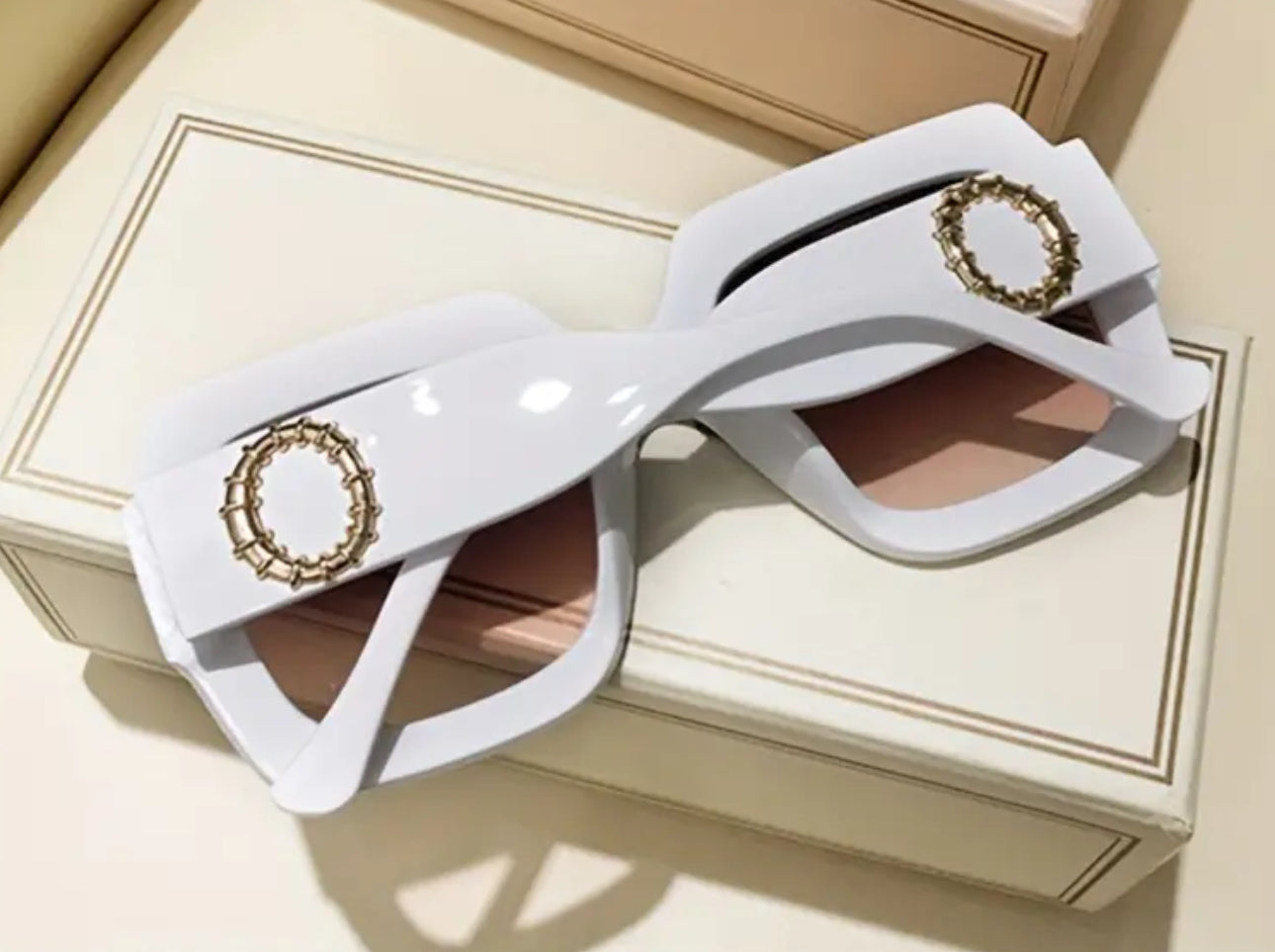 Katty Square Sunglasses