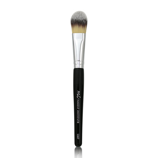 Studio Foundation Brush S307
