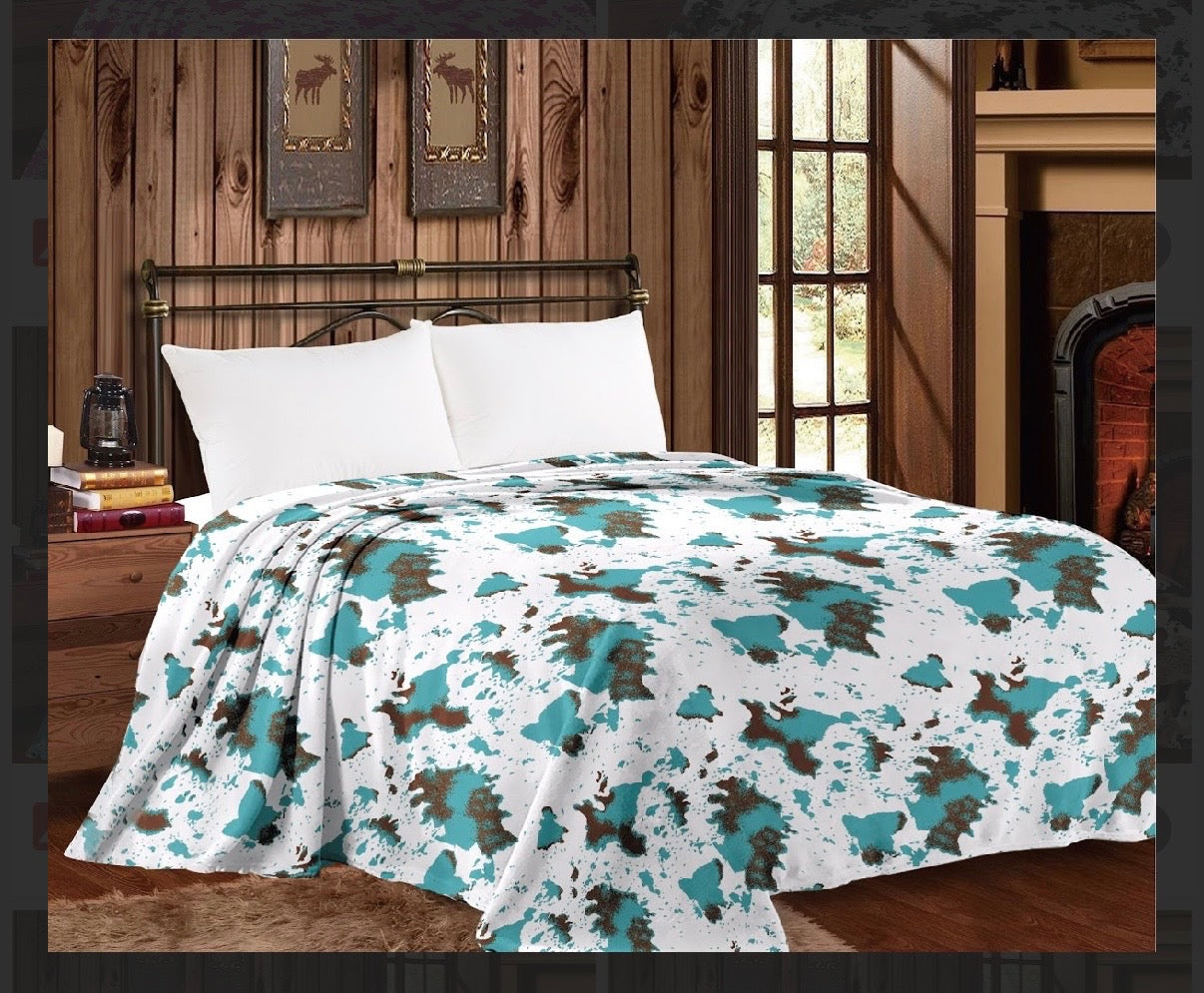 JANNAH COW PRINT - KING MIA BLANKET