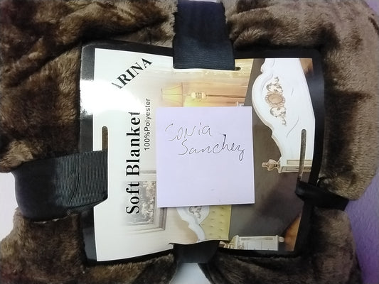 Sonia blanket