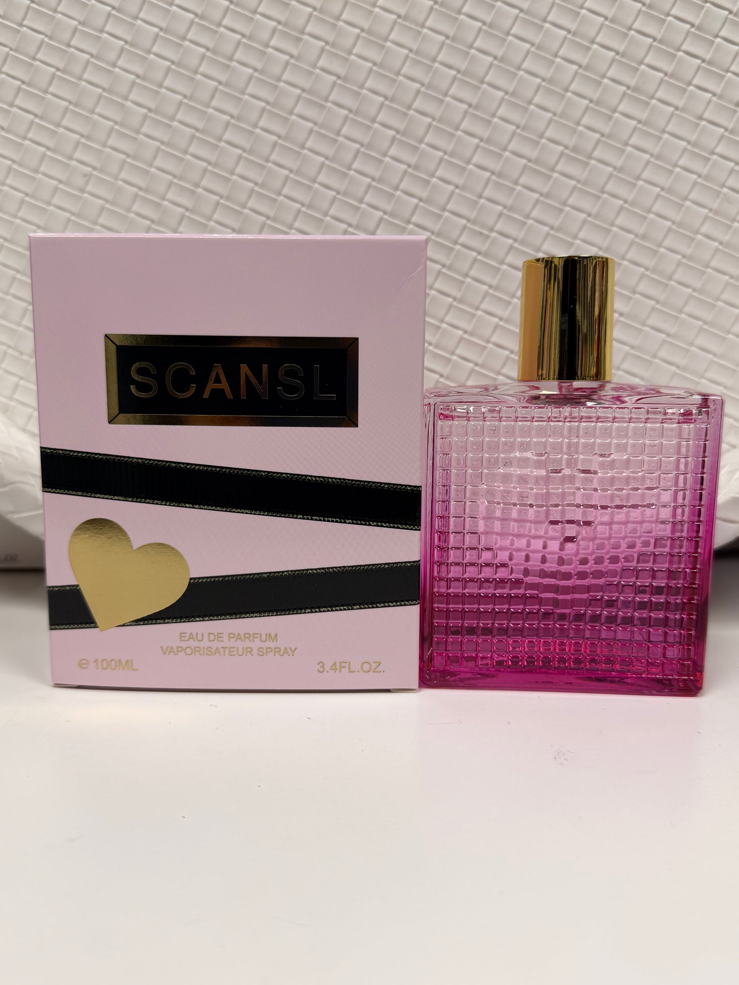 Scansl perfume