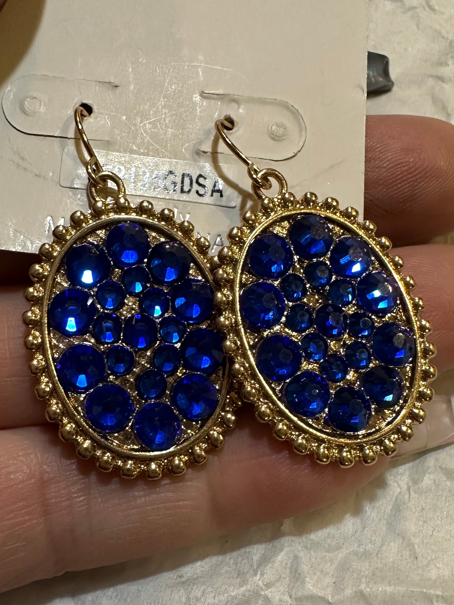 OVAL RHINESTONE POST DANGLE EARRINGS