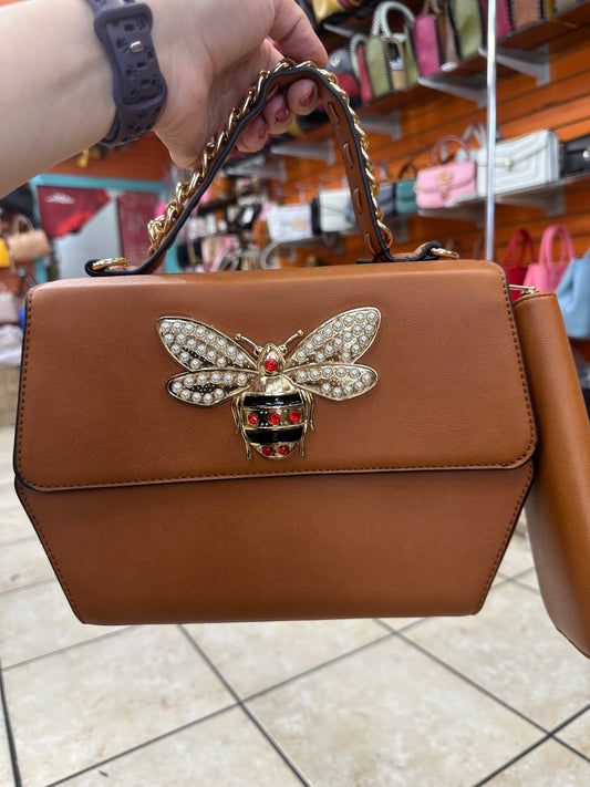 Bee square Bag
