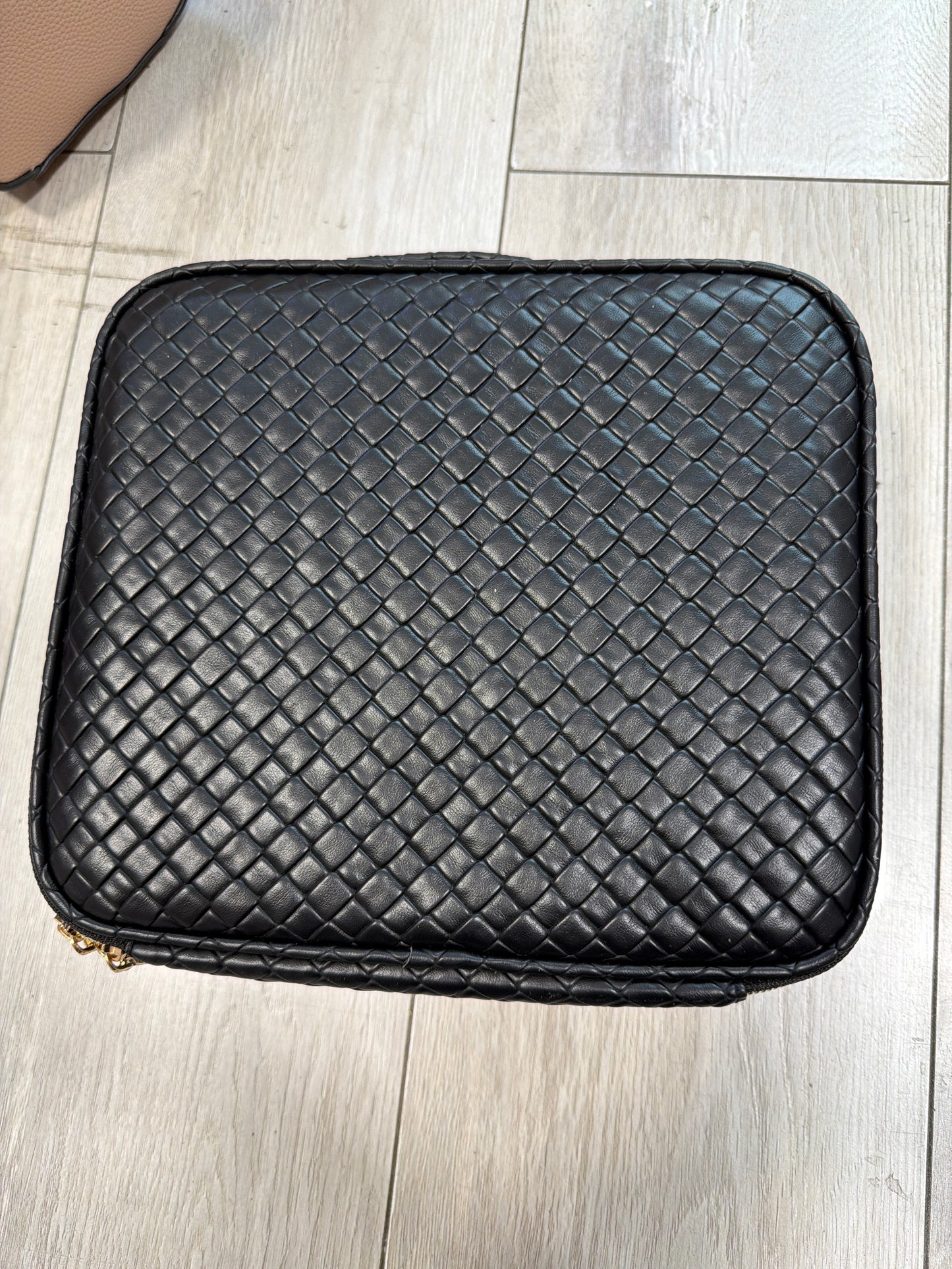 Makeup case