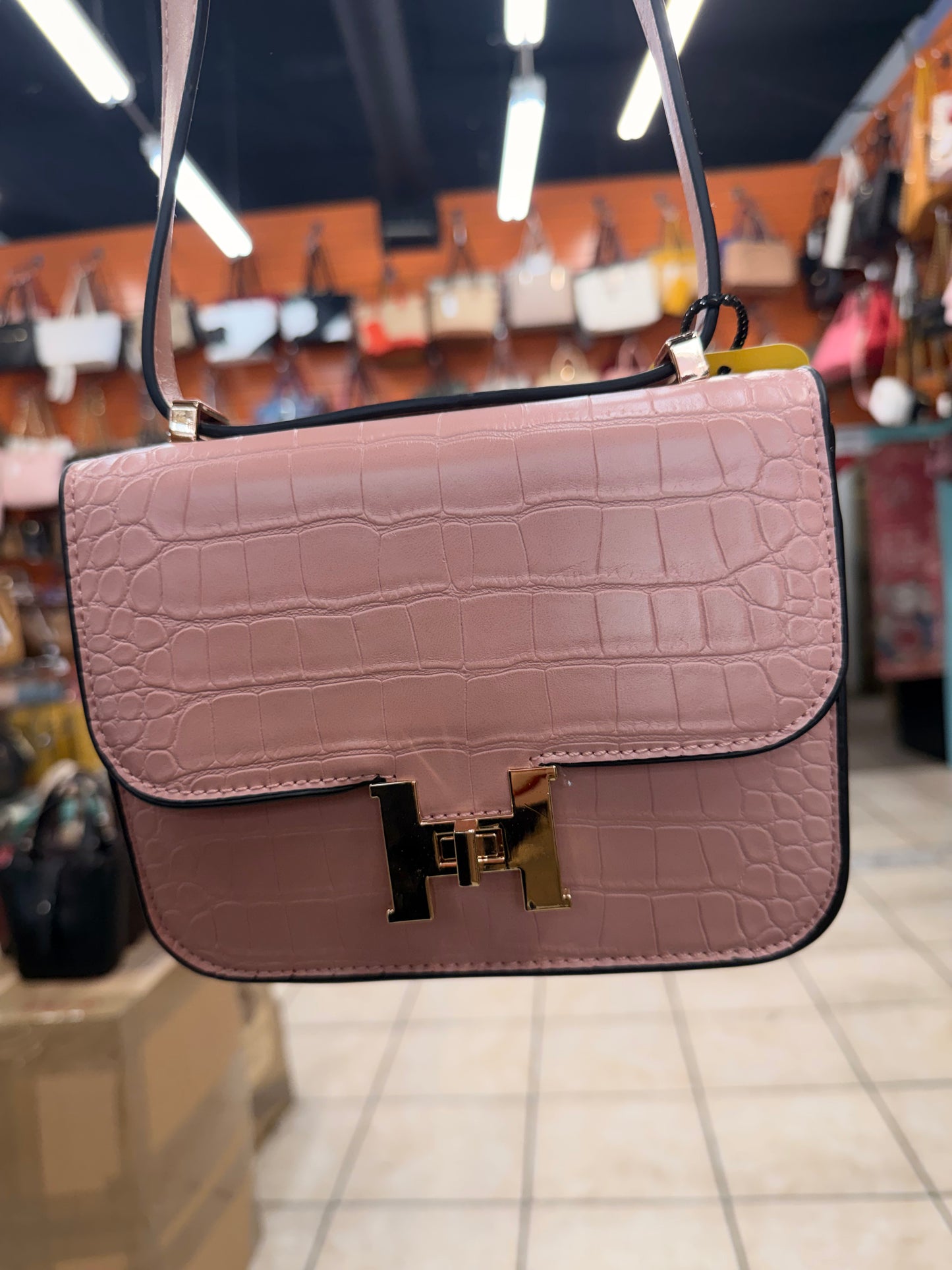 H Small Crossbody -8967Q