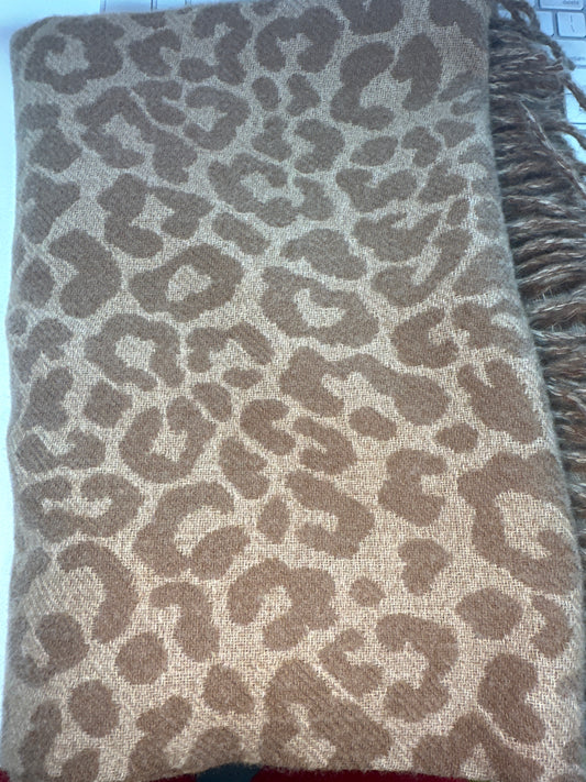 CHEETA SHAWL