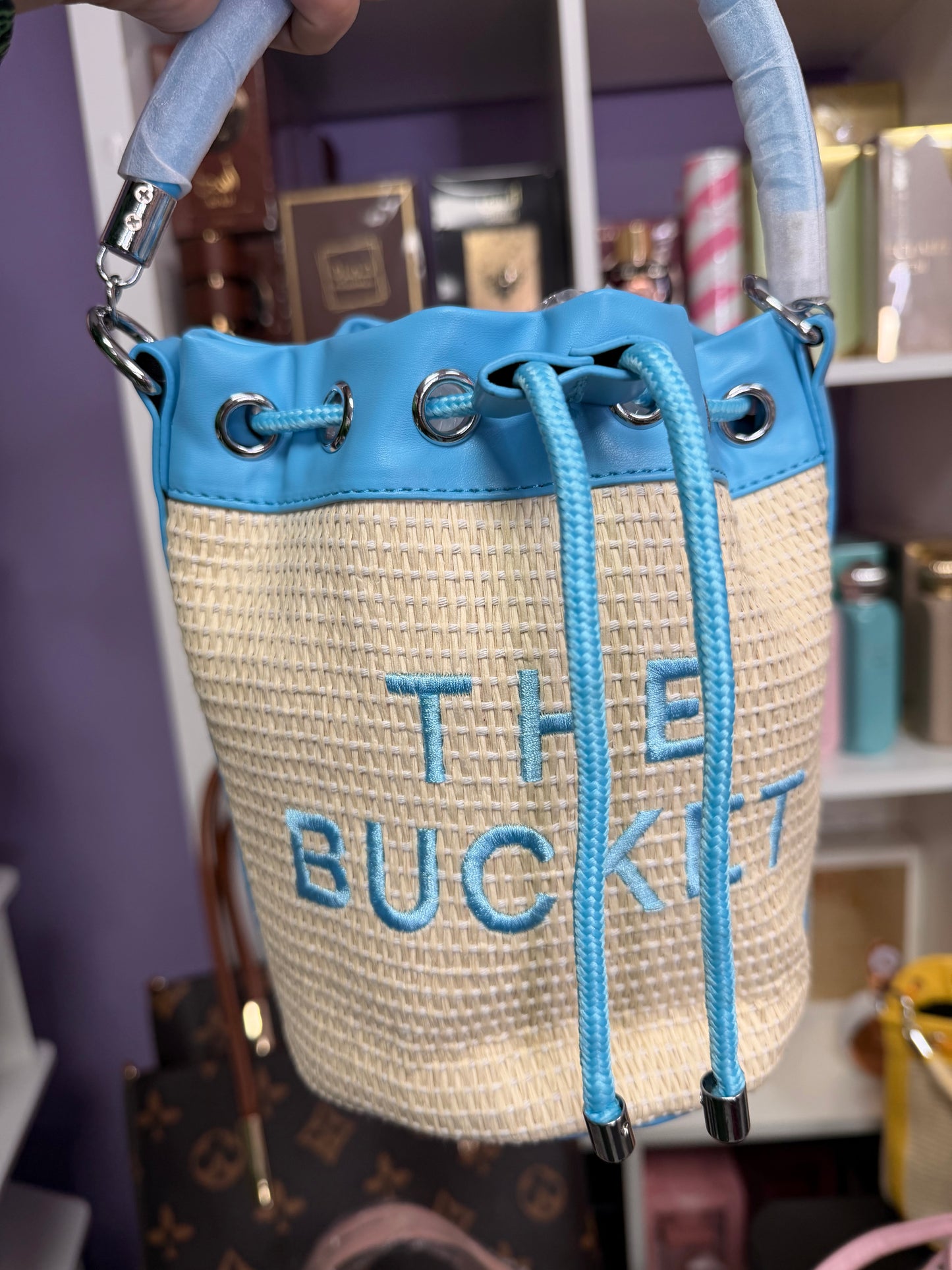 Mini bucket bag