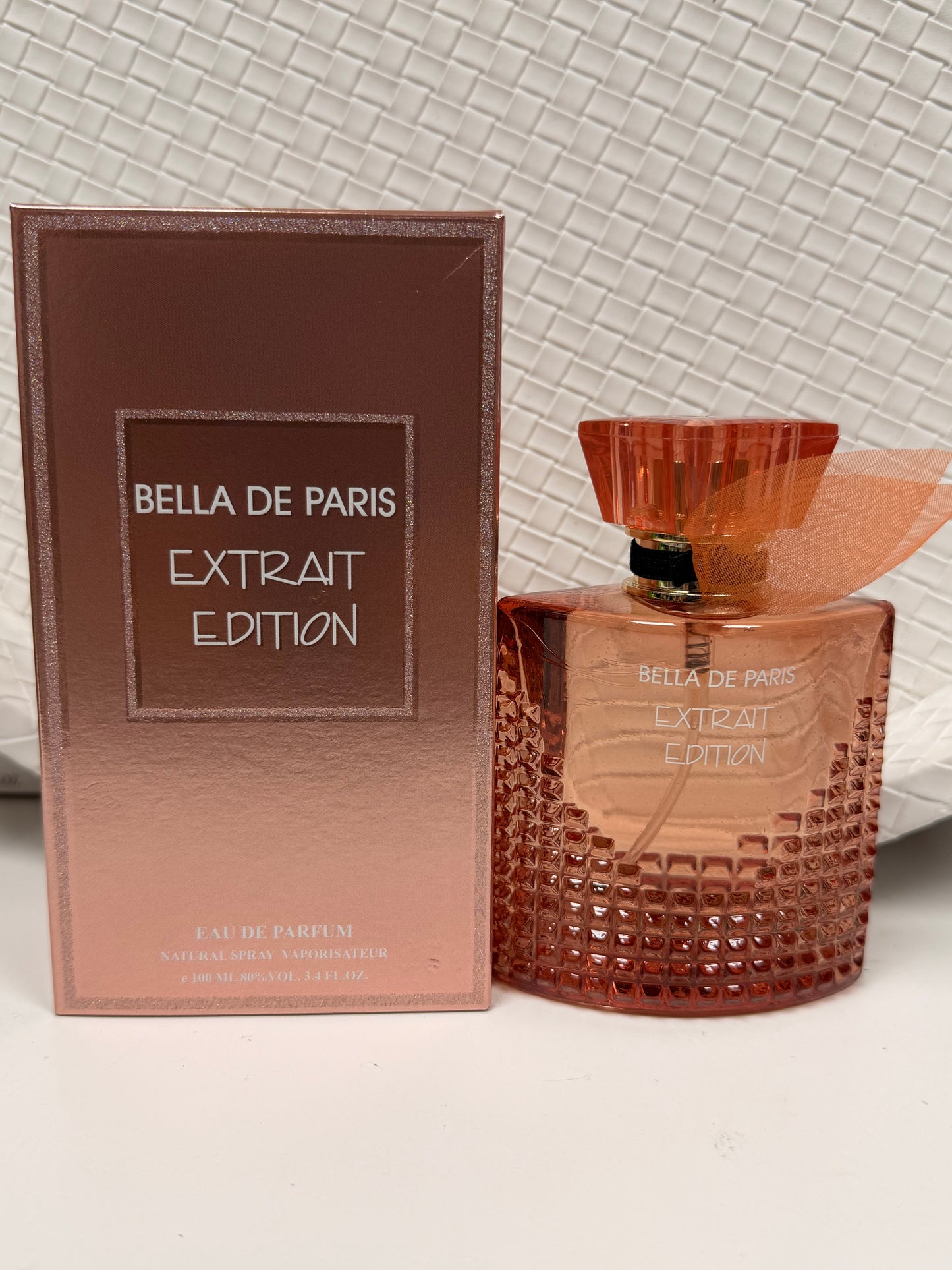 Bella De Paris Extrait Edition perfume