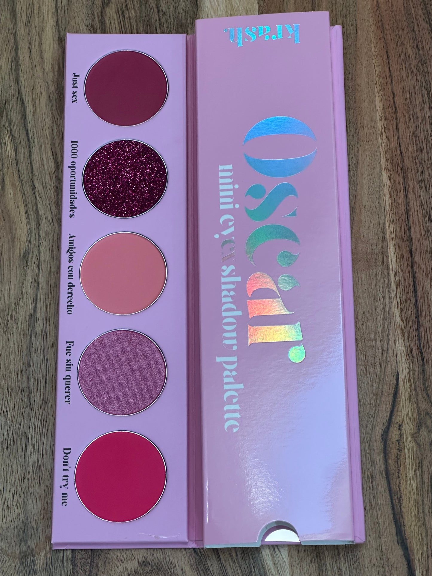 Oscar Krash Kosmetics Eye Shadow Palette