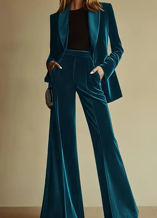 RUBY’S BLUE OUTFIT