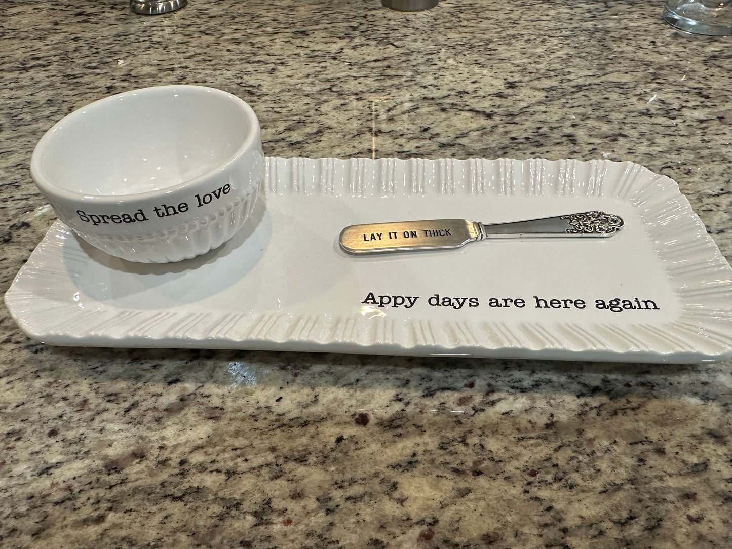MudPie Appy days Tray and Dip set